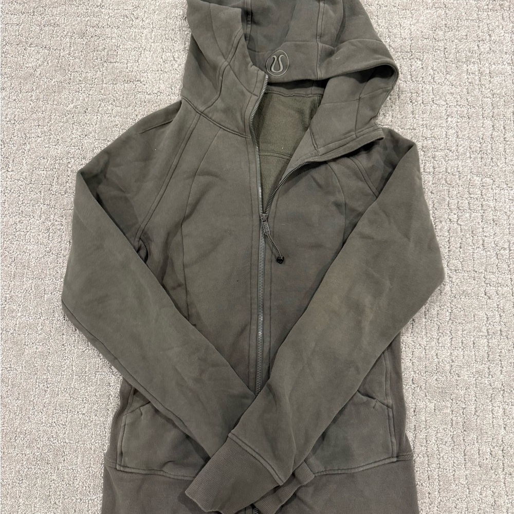 Lululemon full Zip scuba Hoodie - size 8 Green